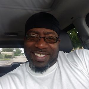 Meet your Posher, Kenneth